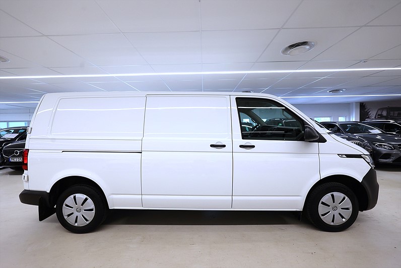 Volkswagen Transporter 2.0 TDI L2 Komfort Värmare Drag LEASBAR