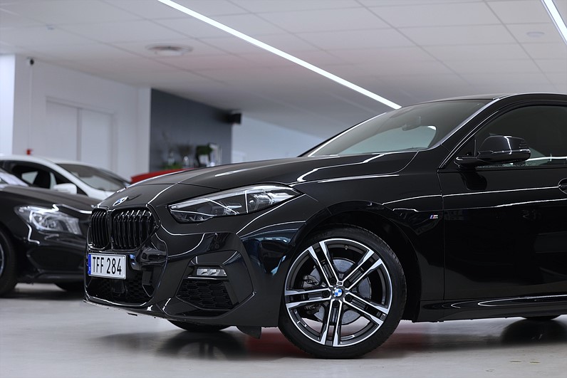 BMW 218i Gran Coupé M Sport Shadow Line Hifi Drag B-kamera