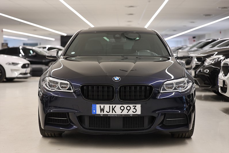 BMW M550d xDrive Sedan 381hk M Sport Taklucka H/K Sv.Såld