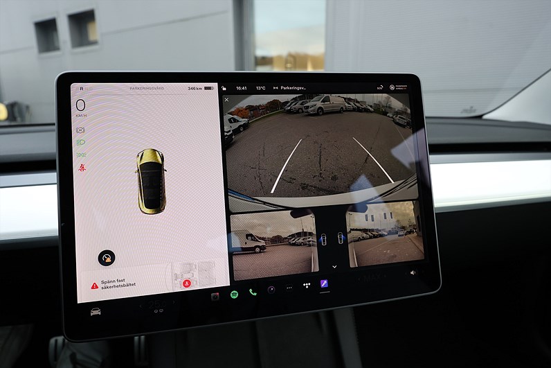 Tesla Model 3 Performance AWD Pano AP Vit Interiör